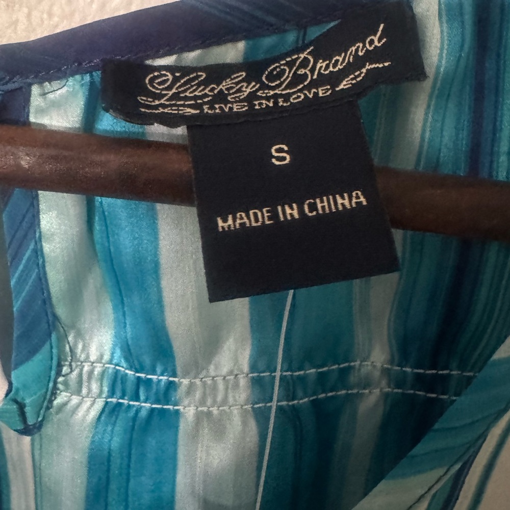 NWT Lucky Brand 100% Silk Striped Cap Sleeve Blouse Top Blue Teal Women’s Small - Picture 8 of 10